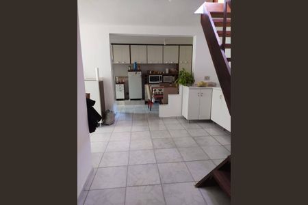 11_photo/94dce33661.c1d8b5e670d75181-ATLAS-2a0aee47-c54b-41a2-b428-5792b7c4e7f2.jpg de casa à venda com 3 quartos, 363m² em Novo Mundo, Curitiba