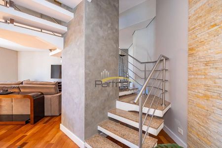 9_photo/94dce3369f.014d739fb69e46b1-ATLAS-1e2c9e12-246a-4a1f-b30e-38843dcaac8c.jpg de casa à venda com 4 quartos, 350m² em Novo Mundo, Curitiba