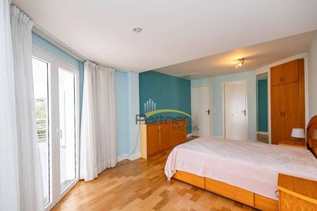 48_photo/94dce3369f.014d739fb69e46b1-ATLAS-5f8cfa70-fee3-400f-9fa7-9fd2532f03f1.jpg de casa à venda com 4 quartos, 350m² em Novo Mundo, Curitiba