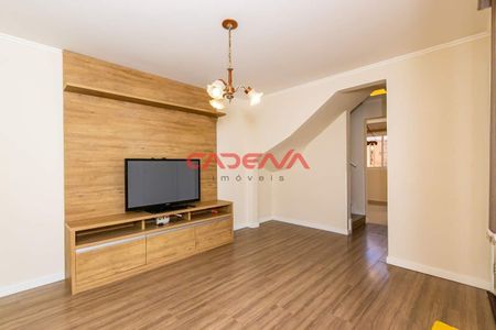 8_photo/94dce3371f.4589cb40d7af9b6e-ATLAS-57bb5fb5-e8af-43bf-a579-4c94a62a157e.jpg de casa para alugar com 3 quartos, 172m² em Novo Mundo, Curitiba