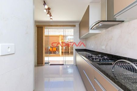 11_photo/94dce3371f.4589cb40d7af9b6e-ATLAS-6e763bcd-e0c3-45f1-932f-dc3a66d46ce6.jpg de casa para alugar com 3 quartos, 172m² em Novo Mundo, Curitiba