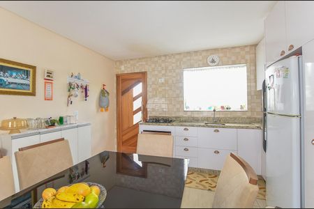 6_photo/94dce33755.7dbb7f4ebd617cd4-ATLAS-087f37e1-72c9-4e2c-96ea-4e2693d64c28.jpg de casa à venda com 2 quartos, 110m² em Novo Mundo, Curitiba