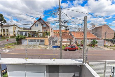 10_photo/94dce33755.7dbb7f4ebd617cd4-ATLAS-79fe55a2-e2f5-48d0-b979-4a1b957dda3a.jpg de casa à venda com 2 quartos, 110m² em Novo Mundo, Curitiba