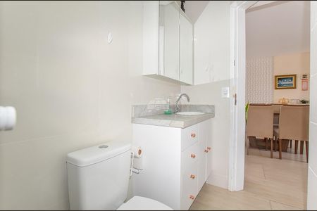 4_photo/94dce33755.7dbb7f4ebd617cd4-ATLAS-c60d2ebe-1729-48fd-84ad-ae63772e4287.jpg de casa à venda com 2 quartos, 110m² em Novo Mundo, Curitiba