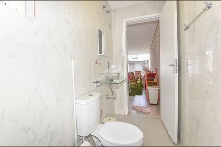 4_photo/94dce33755.7dbb7f4ebd617cd4-ATLAS-cd3d18a9-458a-488b-b2f0-8eb38ee432ac.jpg de casa à venda com 2 quartos, 110m² em Novo Mundo, Curitiba