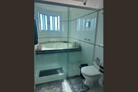 10_photo/94dce337a5.d7ff1048839b4df4-ATLAS-4b14c9bb-991b-4aa6-841b-7511caa0007e.jpg de casa à venda com 3 quartos, m² em Novo Mundo, Curitiba