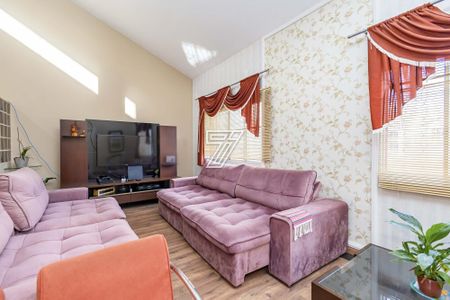 2_photo/94dce3380b.b2517d34c228f0d2-ATLAS-0fcbbc56-e3c1-4648-aa99-85312f2ef768.jpg de casa à venda com 4 quartos, 267m² em Novo Mundo, Curitiba