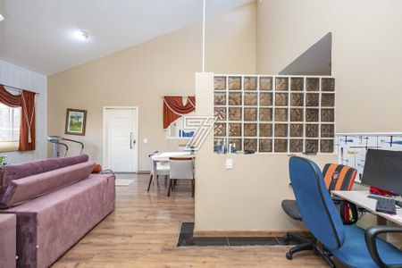 6_photo/94dce3380b.b2517d34c228f0d2-ATLAS-2e4ba3f9-d869-4a40-b35c-4c77abb9e946.jpg de casa à venda com 4 quartos, 267m² em Novo Mundo, Curitiba