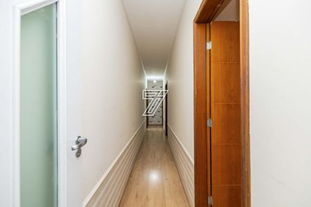 8_photo/94dce3380b.b2517d34c228f0d2-ATLAS-5f0d4e72-db40-4fe4-a73e-95fa7d7f85ac.jpg de casa à venda com 4 quartos, 267m² em Novo Mundo, Curitiba