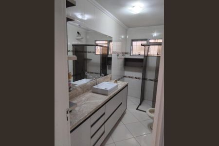20_photo/94dce3386b.d881307b5135e420-ATLAS-530dc6ae-a8a7-42f9-bd8e-c62ceb1ab28a.jpg de casa à venda com 4 quartos, 160m² em Novo Mundo, Curitiba