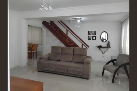 9_photo/94dce3386b.d881307b5135e420-ATLAS-be8a432b-03ff-4288-bcfb-dc8d96bc353a.jpg de casa à venda com 4 quartos, 160m² em Novo Mundo, Curitiba