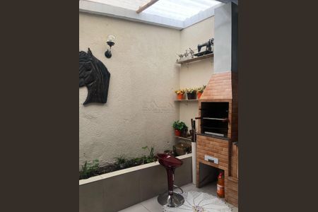 36_photo/94dce338d3.32a8019b0364636a-ATLAS-eaa37647-9290-4de8-bca1-ddfbf1606ba6.jpg de casa à venda com 3 quartos, 86m² em Novo Mundo, Curitiba