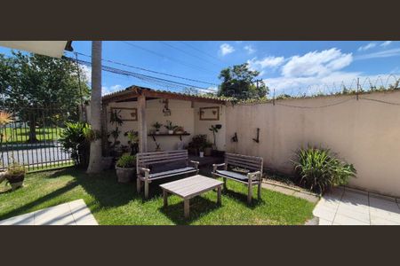 29_photo/94dce339e9.5dc92922f5f40c7d-ATLAS-48a88dd2-324e-4e9c-a7ff-bc0dc62e9beb.jpg de casa à venda com 3 quartos, 180m² em Novo Mundo, Curitiba