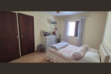 12_photo/94dce339e9.5dc92922f5f40c7d-ATLAS-5dd77729-72aa-4ec5-a866-33efd4d3c226.jpg de casa à venda com 3 quartos, 180m² em Novo Mundo, Curitiba