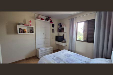 16_photo/94dce339e9.5dc92922f5f40c7d-ATLAS-eff1aa2c-6fbb-407b-87f9-87f8d7939901.jpg de casa à venda com 3 quartos, 180m² em Novo Mundo, Curitiba