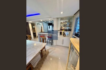 12_photo/94dce33a17.ffc75404b01469ab-ATLAS-174ef5e8-e874-4741-b293-aaa2c24db550.jpg de casa à venda com 4 quartos, 158m² em Novo Mundo, Curitiba