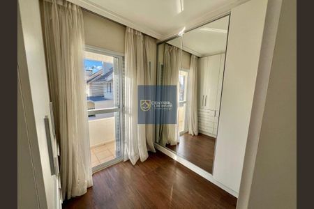 6_photo/94dce33a17.ffc75404b01469ab-ATLAS-cd5b77bb-38ab-4a16-aa14-78ccde02e013.jpg de casa à venda com 4 quartos, 158m² em Novo Mundo, Curitiba