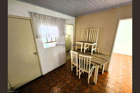 3_photo/94dce33a47.ef8b5548d1c5a743-ATLAS-2c29a9f4-01e6-4a87-b273-90204fc3d1ef.jpg de casa à venda com 5 quartos, 116m² em Novo Mundo, Curitiba