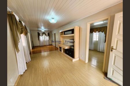 9_photo/94dce33a47.ef8b5548d1c5a743-ATLAS-6c2c4351-5e10-468f-b1dd-61fc736d78fb.jpg de casa à venda com 5 quartos, 116m² em Novo Mundo, Curitiba