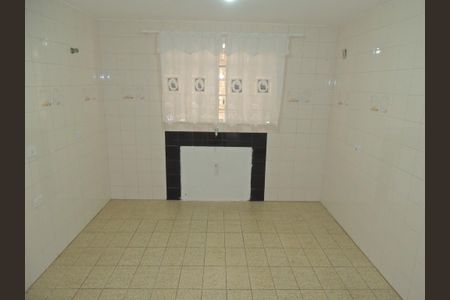 2_photo/94dce33a51.1a2575360a780997-ATLAS-55aae7bd-0f85-4b5b-8f9f-b4904aa790ee.jpg de casa para alugar com 2 quartos, 80m² em Novo Mundo, Curitiba