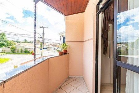 42_photo/94dce33a59.9de6362a168616a9-ATLAS-88dc9d96-d4cc-4aa1-ba13-8a2c08363bcc.jpg de casa à venda com 3 quartos, 120m² em Novo Mundo, Curitiba