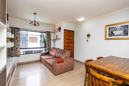 34_photo/94dce33a63.183cecbb511cf629-ATLAS-1bb9ff02-d1f8-4ace-bdd4-8c6650a13fdb.jpg de casa à venda com 7 quartos, 349m² em Novo Mundo, Curitiba