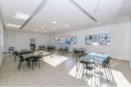 5_photo/94dce33adf.44a6e81764e59cba-ATLAS-2bd3f0d1-ffb3-435f-90c9-6d2939cbe7a2.jpg de apartamento à venda com 2 quartos, 48m² em Novo Mundo, Curitiba