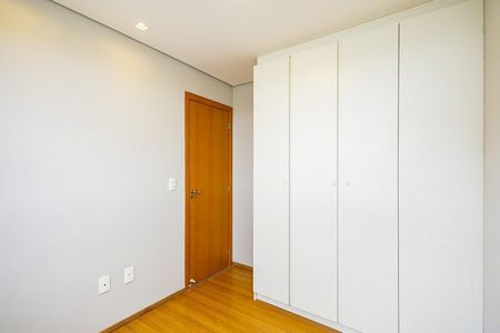 12_photo/94dce33adf.44a6e81764e59cba-ATLAS-eb3d5d89-c0c8-4a59-8817-03b64465cb70.jpg de apartamento à venda com 2 quartos, 44m² em Novo Mundo, Curitiba