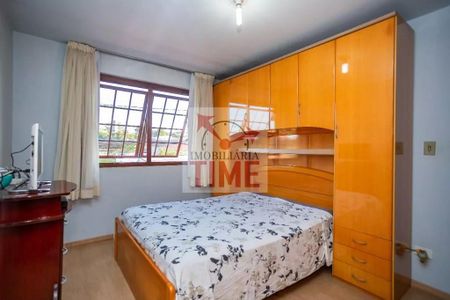 20_photo/94dce33ae5.7c432262441fa205-ATLAS-fd37aea6-8bea-437b-8260-28a9a5a7f7bd.jpg de casa à venda com 3 quartos, 124m² em Novo Mundo, Curitiba