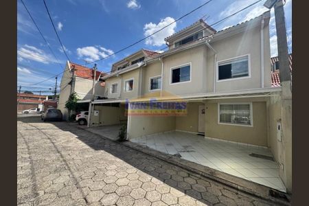 24_photo/94dce33aef.b890cfa64dcc6572-ATLAS-62a62041-4130-43a2-91ba-e3d28f77ec59.jpg de casa à venda com 3 quartos, 178m² em Novo Mundo, Curitiba