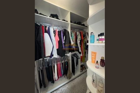 17_photo/94dce33aef.b890cfa64dcc6572-ATLAS-b6e7a7ab-bc94-4c6a-9d49-08fd068b1c64.jpg de casa à venda com 3 quartos, 178m² em Novo Mundo, Curitiba