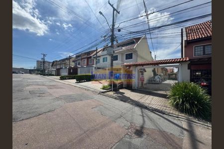 28_photo/94dce33aef.b890cfa64dcc6572-ATLAS-f1b17a07-eff5-49e6-b7fe-e21d05089fbe.jpg de casa à venda com 3 quartos, 178m² em Novo Mundo, Curitiba