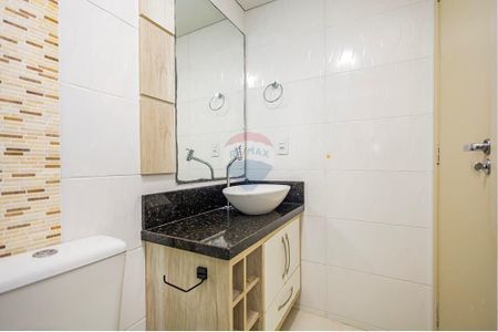 11_photo/94dce33c9d.565d65a6458b6ca1-ATLAS-3340a5e3-9e42-4507-9e4a-2a5fae6297e7.jpg de apartamento à venda com 2 quartos, 55m² em Novo Mundo, Curitiba