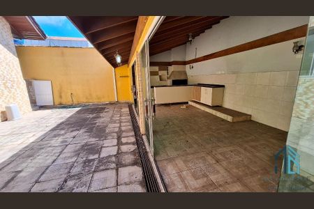 9_photo/94dce33eb7.0f81dd1a9a4f6ffb-ATLAS-8d0232f1-1b01-4501-b602-b4653adfbb89.jpg de casa à venda com 4 quartos, 500m² em Novo Mundo, Curitiba