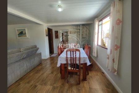 7_photo/94dce340cd.dda3a78fb47de289-ATLAS-1a033afa-dfbd-42f6-8ee1-09d432dff888.jpg de casa à venda com 4 quartos, 210m² em Novo Mundo, Curitiba