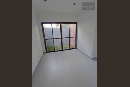 5_photo/94dce342ff.f0bd5aa08d16e55d-ATLAS-9e86e78a-03da-4edf-b290-77d7a0c0fe1e.jpg de casa à venda com 3 quartos, 182m² em Portão, Curitiba