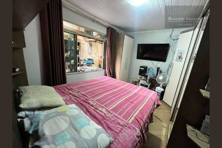 2_photo/94dce34405.93b8fa184532727f-ATLAS-c2d9e85e-ee41-4cde-b032-741091a14bc5.jpg de casa à venda com 3 quartos, 200m² em Novo Mundo, Curitiba