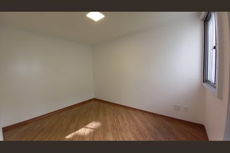 6_photo/94dce34409.87c2d0f47683b1c8-ATLAS-2ce1d8a8-0efb-4270-81c0-c2edd6f7540a.jpg de apartamento para alugar com 3 quartos, 63m² em Novo Mundo, Curitiba