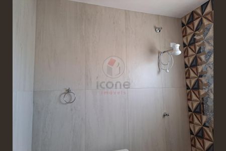 45_photo/94dce3441b.97484f792a469e2d-ATLAS-783b76b3-8877-4bdb-9b36-fac93ce43ff9.jpg de casa à venda com 3 quartos, 175m² em Novo Mundo, Curitiba