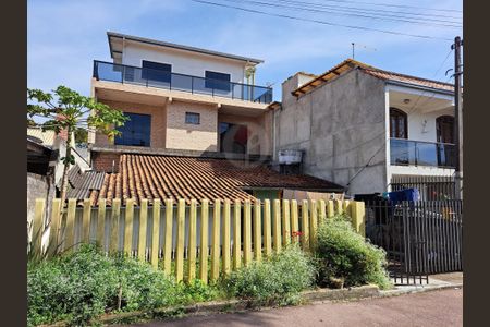 2_photo/94dce3441b.97484f792a469e2d-ATLAS-cd6d7bde-291a-4495-b7e5-5d91a8724e4c.jpg de casa à venda com 3 quartos, 175m² em Novo Mundo, Curitiba