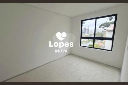 3_photo/94dce34435.e5c1dbf3952ec410-ATLAS-0e18a53a-4f77-46fb-929d-e473a2cf8d63.jpg de apartamento à venda com 3 quartos, 70m² em Novo Mundo, Curitiba