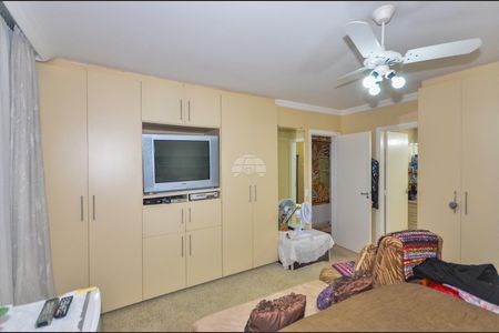 4_photo/94dce344b1.8112f57c7da29d24-ATLAS-325c5ea8-a32e-4eeb-a55e-8a3156779199.jpg de casa à venda com 4 quartos, 190m² em Novo Mundo, Curitiba