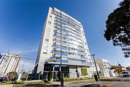 2_photo/94dce34513.fbcd7a2e7ac63d93-ATLAS-be4bd47b-b3bd-449d-bf22-e28e3718696b.jpg de apartamento à venda com 3 quartos, 94m² em Novo Mundo, Curitiba