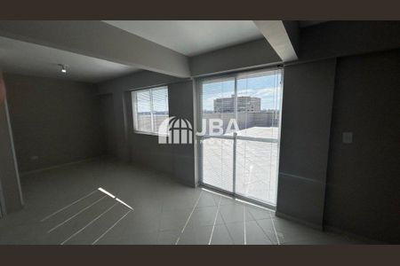 9_photo/94dce3455f.835258b0173d7a81-ATLAS-052d48d7-5008-4b7e-92e7-d23ac62de293.jpg de apartamento à venda com 1 quarto, 32m² em Novo Mundo, Curitiba