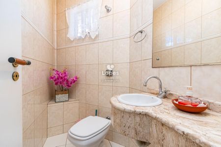 4_photo/94dce345f1.958ab4e2955fd321-ATLAS-0a6cfd89-78e8-4100-b881-94de9fd0c549.jpg de casa à venda com 4 quartos, 175m² em Novo Mundo, Curitiba