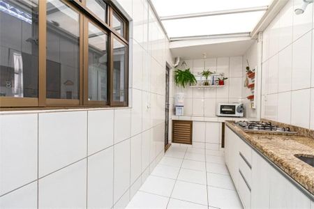 7_photo/94dce345f1.958ab4e2955fd321-ATLAS-415792af-c832-4f48-b4ec-287b2695eef0.jpg de casa à venda com 4 quartos, 175m² em Novo Mundo, Curitiba