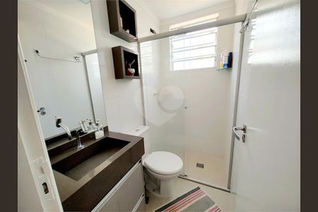 11_photo/94dce345f1.958ab4e2955fd321-ATLAS-8a00ded3-e8be-4a45-a26f-ff6b70290d75.jpg de casa à venda com 4 quartos, 176m² em Novo Mundo, Curitiba