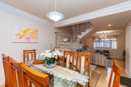 7_photo/94dce345f1.958ab4e2955fd321-ATLAS-9b3f8bf8-362b-4a57-ad03-7a4dc6b5d70f.jpg de casa à venda com 4 quartos, 175m² em Novo Mundo, Curitiba