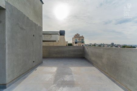 1_photo/94dce346a7.889669aabfecda9d-ATLAS-05382f3e-a014-46f9-b3fc-fdc65848cef6.jpg de casa à venda com 3 quartos, 128m² em Novo Mundo, Curitiba