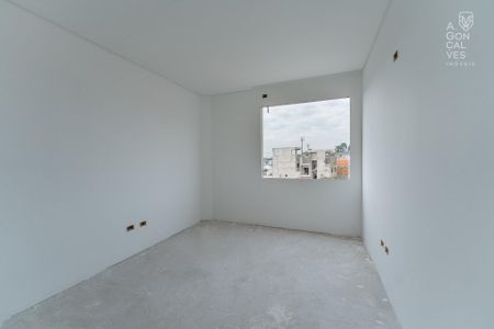 7_photo/94dce346a7.889669aabfecda9d-ATLAS-7b3ded23-2188-4fed-8132-ece137a0b54f.jpg de casa à venda com 3 quartos, 128m² em Novo Mundo, Curitiba